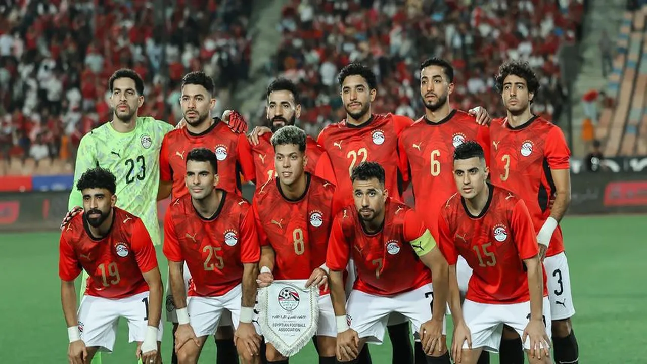 منتخب مصر يتدرب في الواحدة صباحاً استعداداً لودية البرازيل